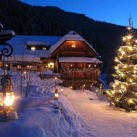 Almdorf Seinerzeit Hotel Wiedweg Екстериор снимка