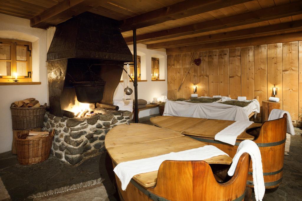 Almdorf Seinerzeit Hotel Wiedweg Екстериор снимка