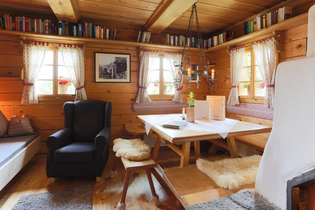 Almdorf Seinerzeit Hotel Wiedweg Екстериор снимка