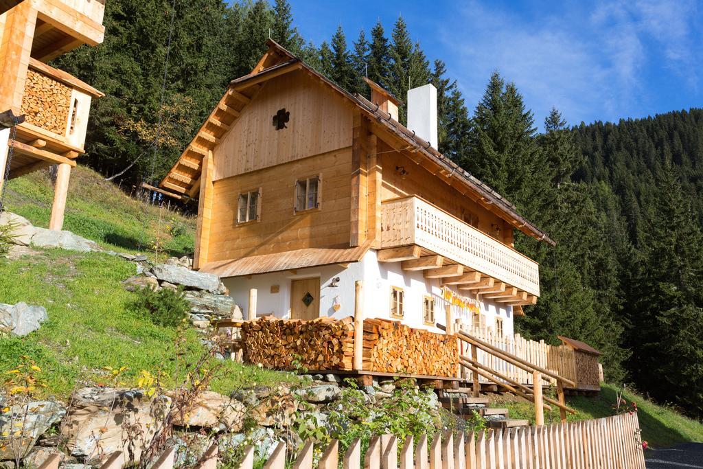 Almdorf Seinerzeit Hotel Wiedweg Екстериор снимка