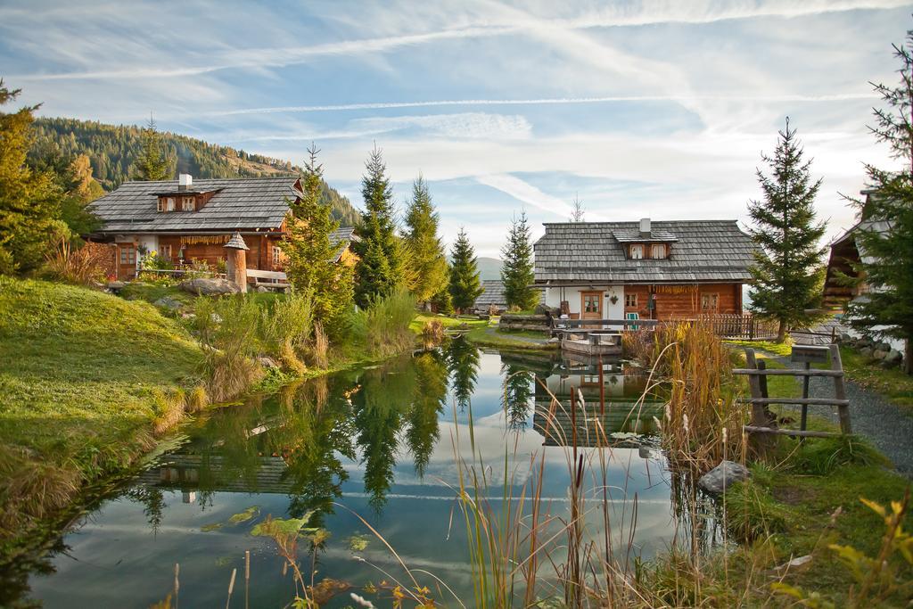 Almdorf Seinerzeit Hotel Wiedweg Екстериор снимка