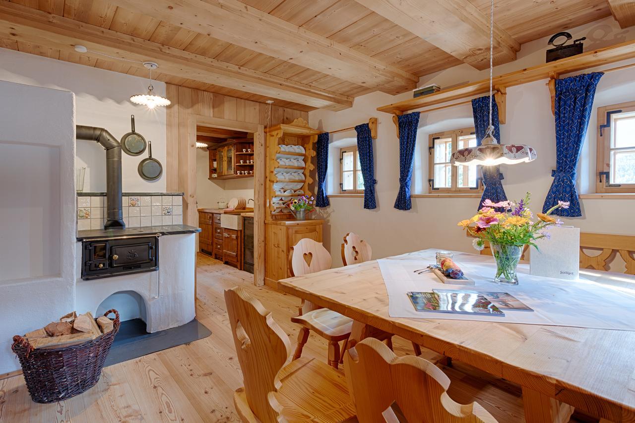 Almdorf Seinerzeit Hotel Wiedweg Екстериор снимка