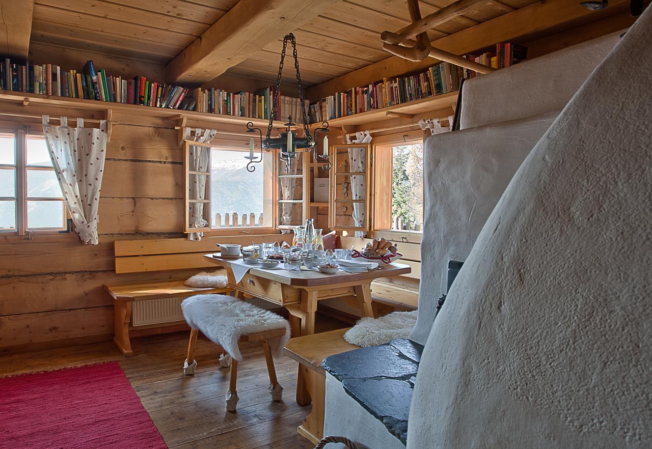 Almdorf Seinerzeit Hotel Wiedweg Екстериор снимка