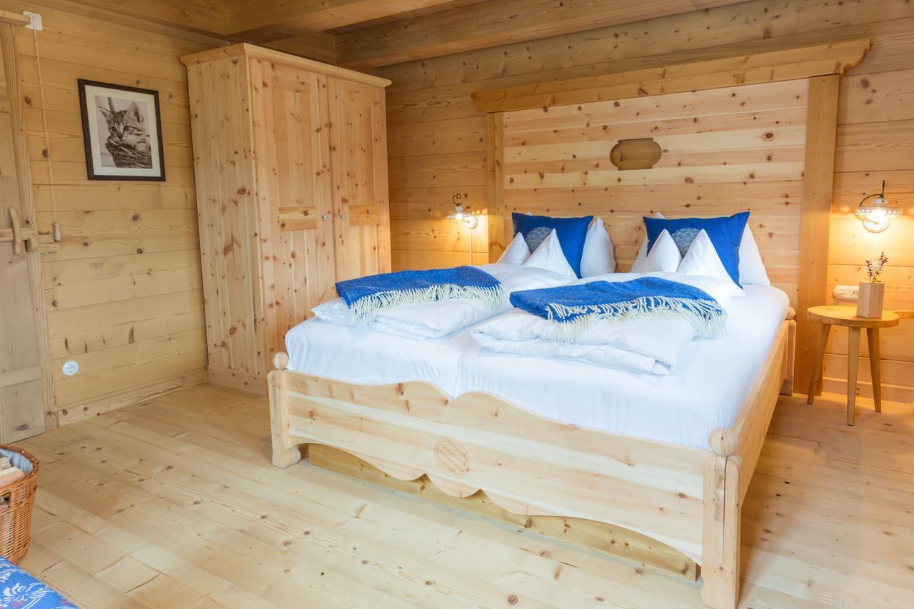 Almdorf Seinerzeit Hotel Wiedweg Екстериор снимка